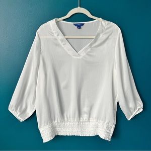 Apt 9 white v neck blouse L
